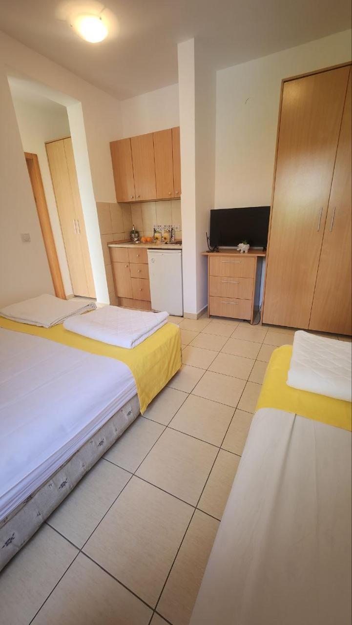 Bela Kuca Studio Apartments-Na Korak Do Mora-A Step To The Sea Rafajlovići Εξωτερικό φωτογραφία